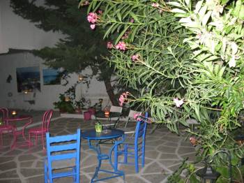 Meletis Studios27