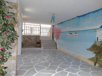 Meletis Studios37